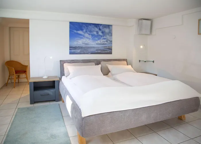 Gaestehaus Daheim - Souterrain * Scharbeutz